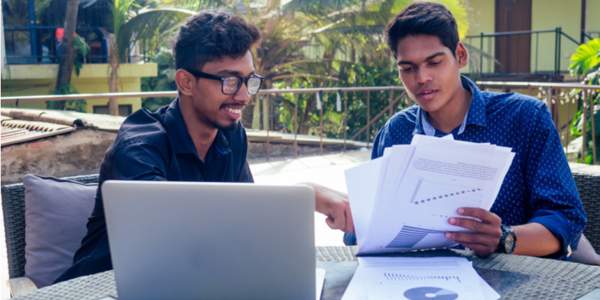 RBSE Exam time table 2022 is likely to be announced very soon by the Rajasthan Board of Secondary Education on its official website i.e. @rajeduboard.rajasthan.gov.in, candidates who have applied to appear in the Secondary and Senior Secondary examination will be able to download their RBSE Exam Date 2022 PDF by visiting the official website after the official announcement, through this article you will get the detailed information regarding downloading the time table of board 10th and 12th examination.