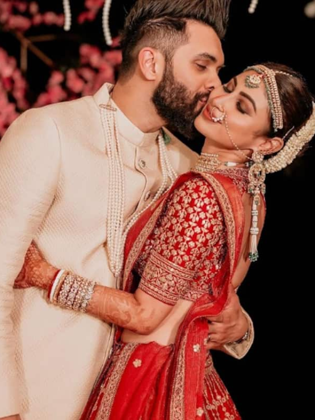 Mouni Roy and  her husband Suraj Nambiar planning for a babby (Copy)