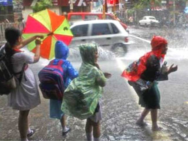 Nilgiri District: Schools Closed Today Due to Heavy Rainfall in Tamil Nadu